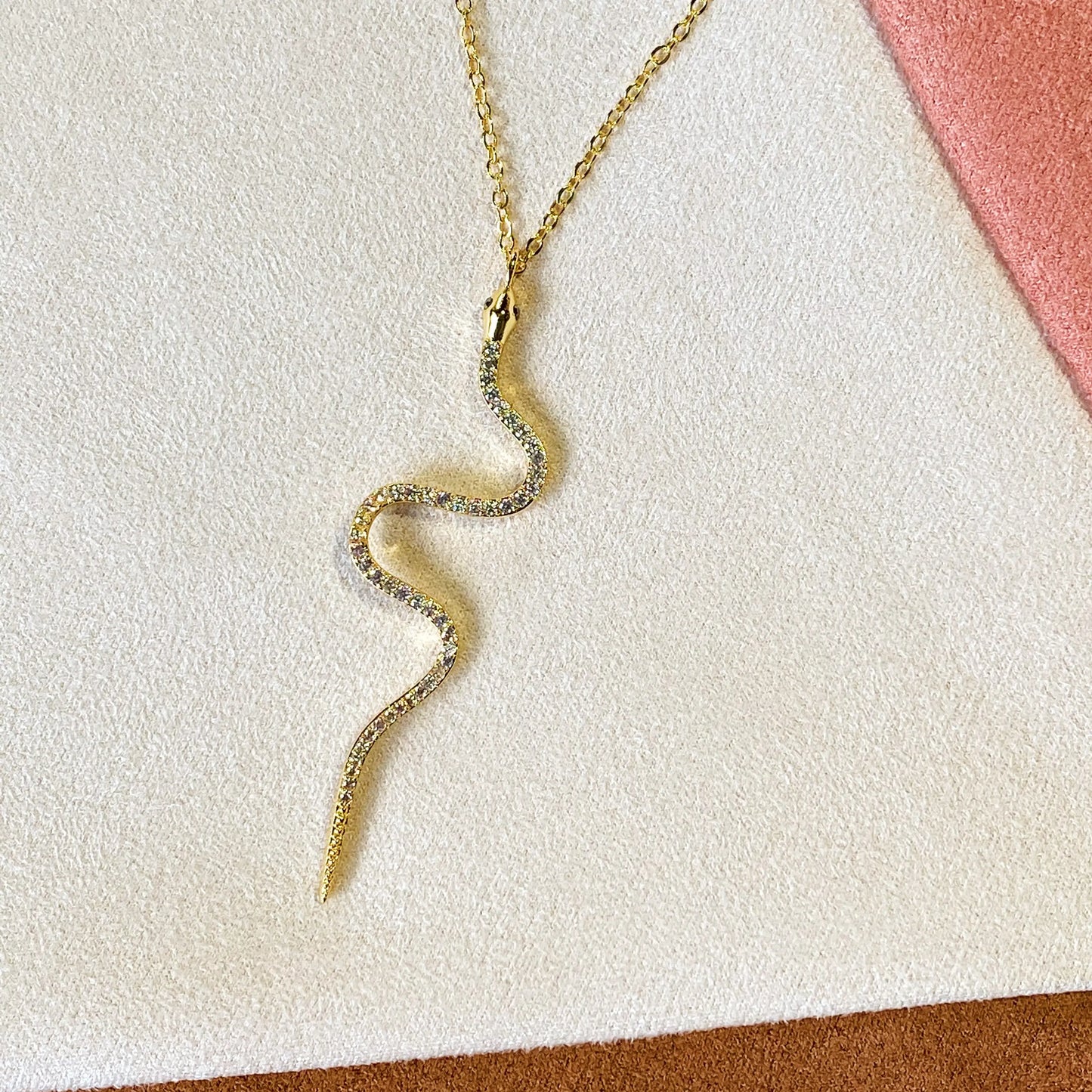 Slithering Beauty Necklace